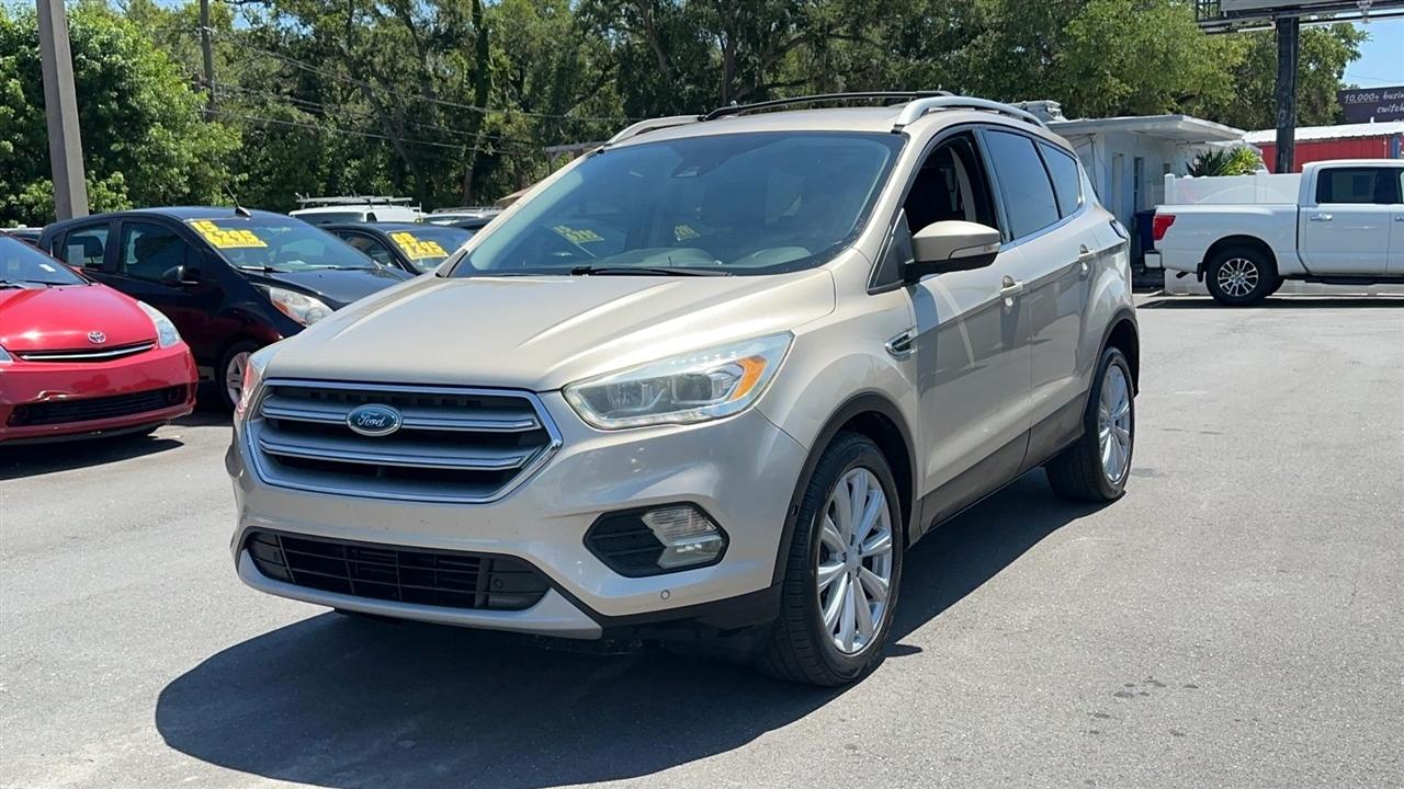 Ford Escape Titanium FWD 2017