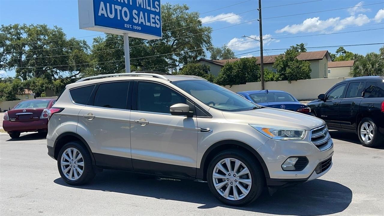 Ford Escape Titanium FWD 2017
