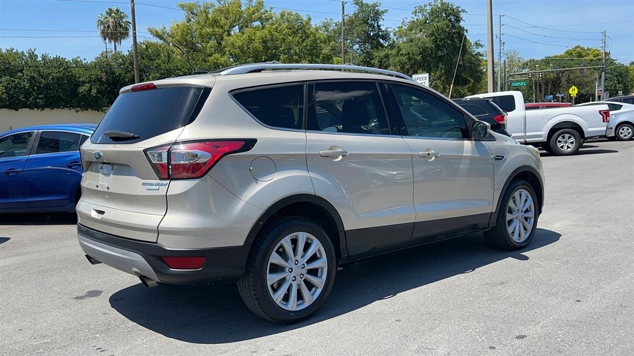 Ford Escape Titanium FWD 2017