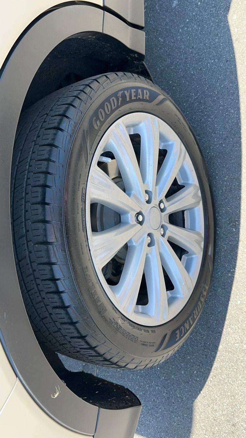 Ford Escape Titanium FWD 2017