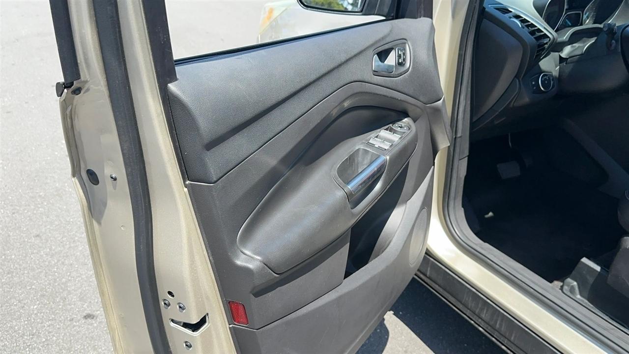 Ford Escape Titanium FWD 2017