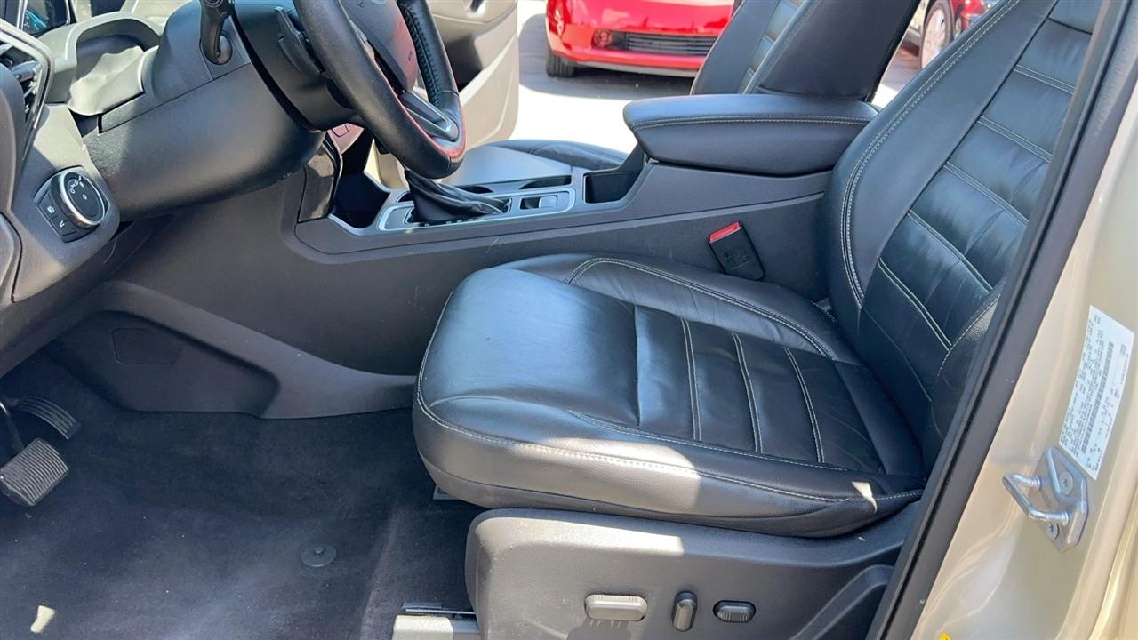 Ford Escape Titanium FWD 2017