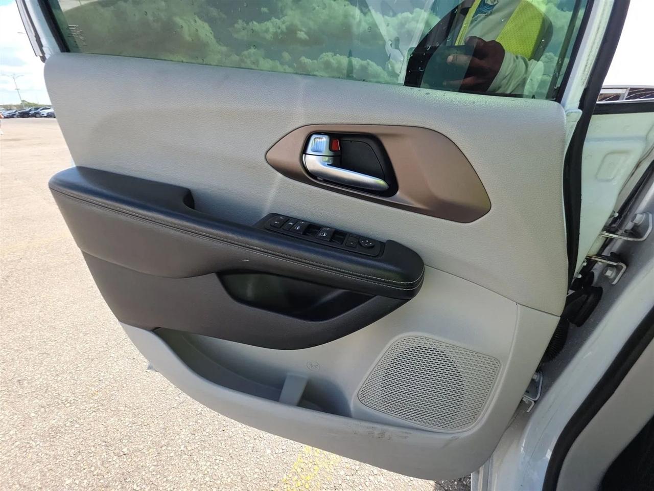 Chrysler Voyager LXI FWD 2020