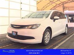 2020 Chrysler Voyager 