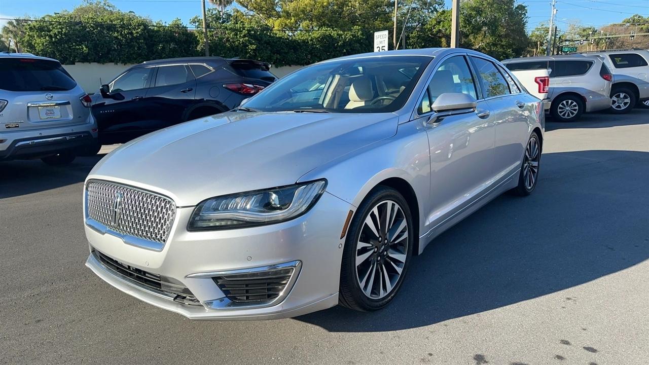 Lincoln MKZ Hybrid Reserve II FWD 2019