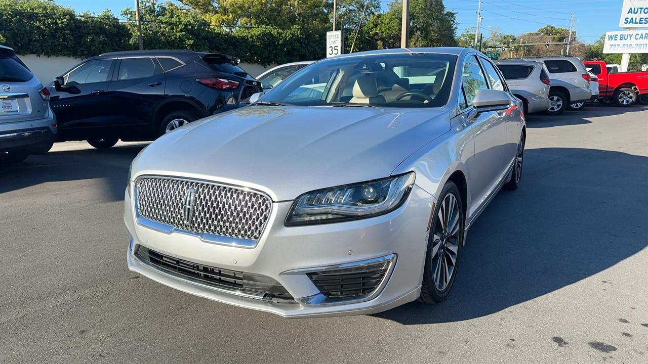 Lincoln MKZ Hybrid Reserve II FWD 2019