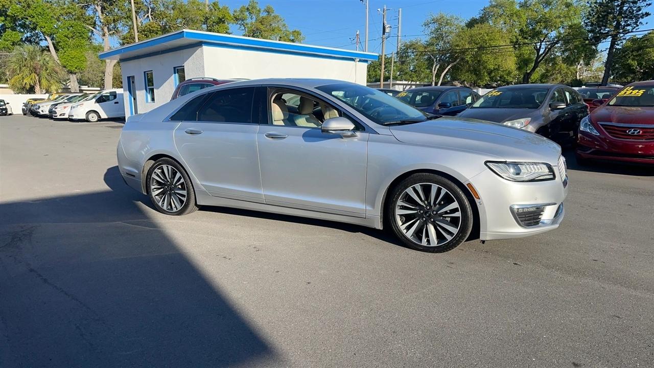 Lincoln MKZ Hybrid Reserve II FWD 2019