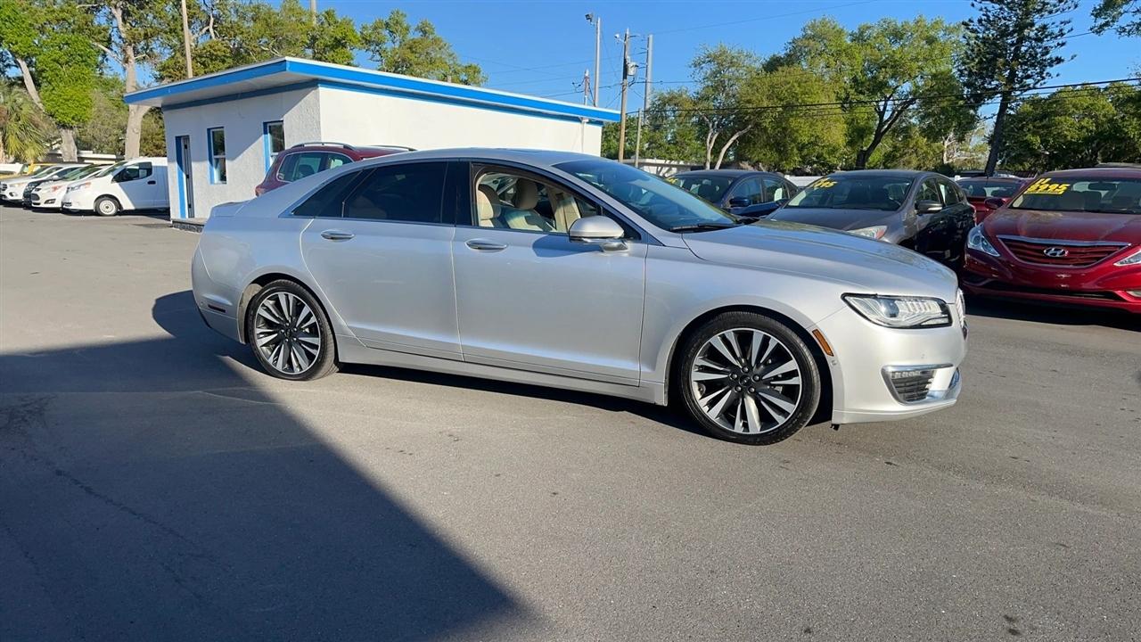 Lincoln MKZ Hybrid Reserve II FWD 2019