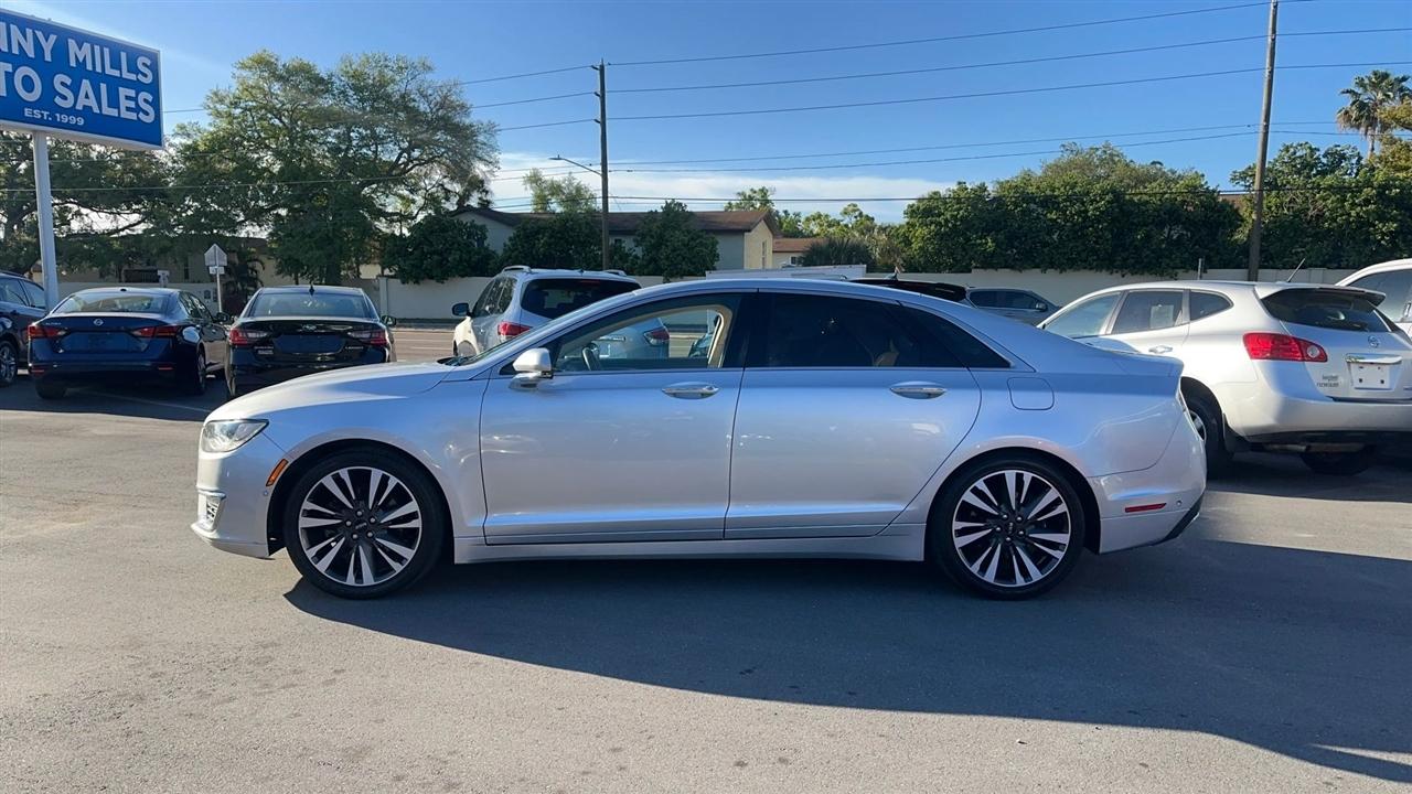Lincoln MKZ Hybrid Reserve II FWD 2019
