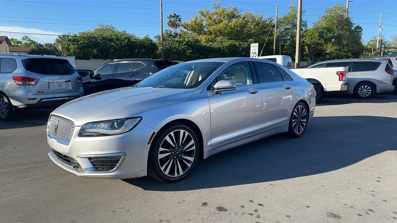 Lincoln MKZ Hybrid Reserve II FWD 2019