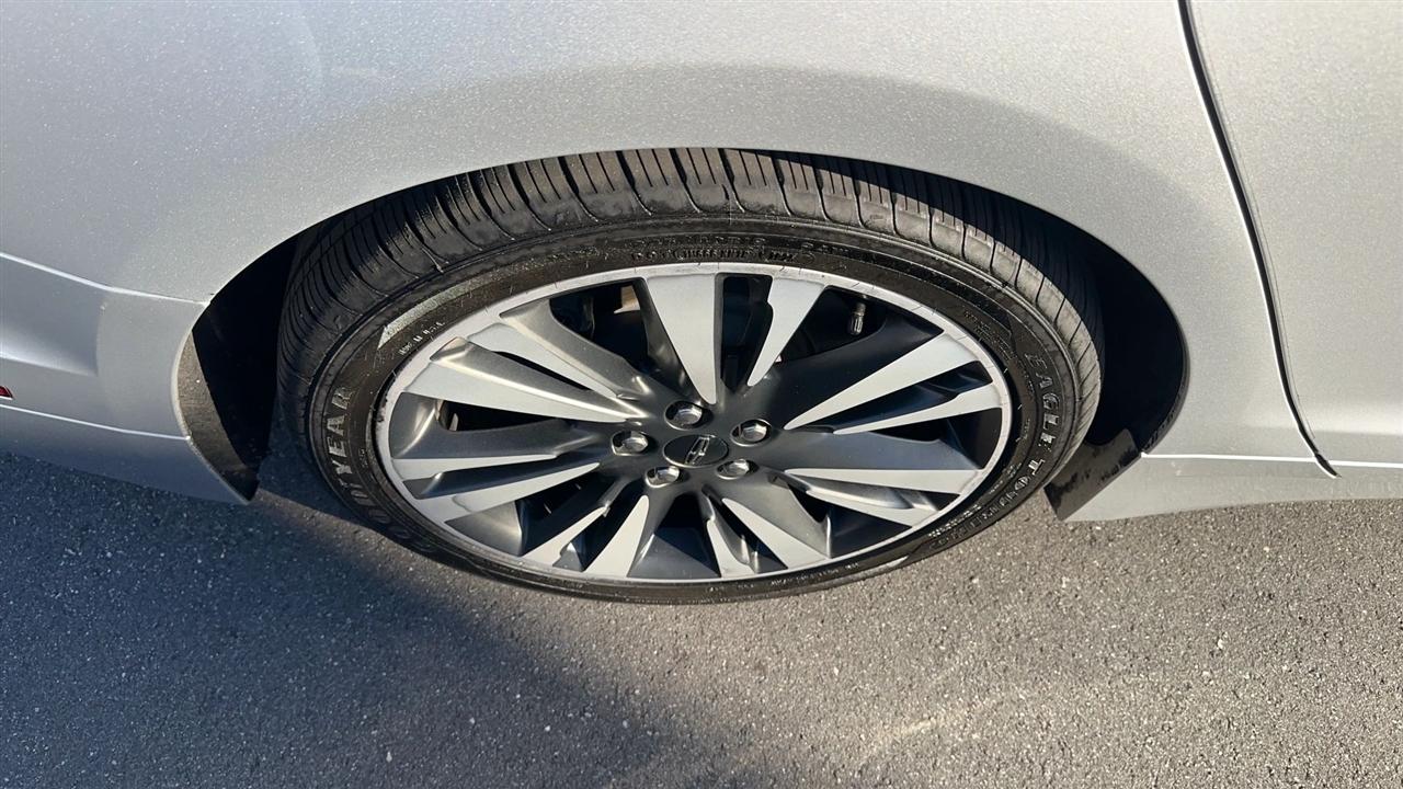 Lincoln MKZ Hybrid Reserve II FWD 2019