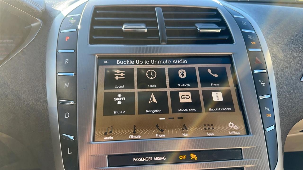 Lincoln MKZ Hybrid Reserve II FWD 2019