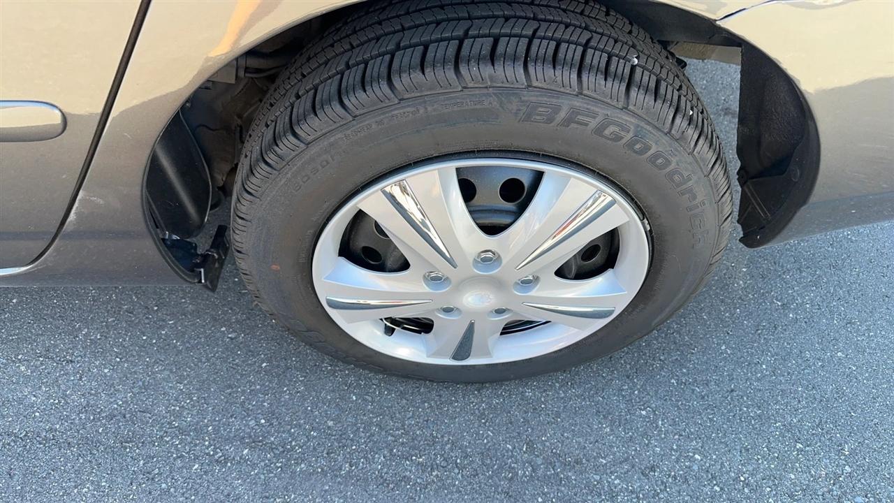 Toyota Corolla 4dr Sdn Auto CE (Natl) 2007