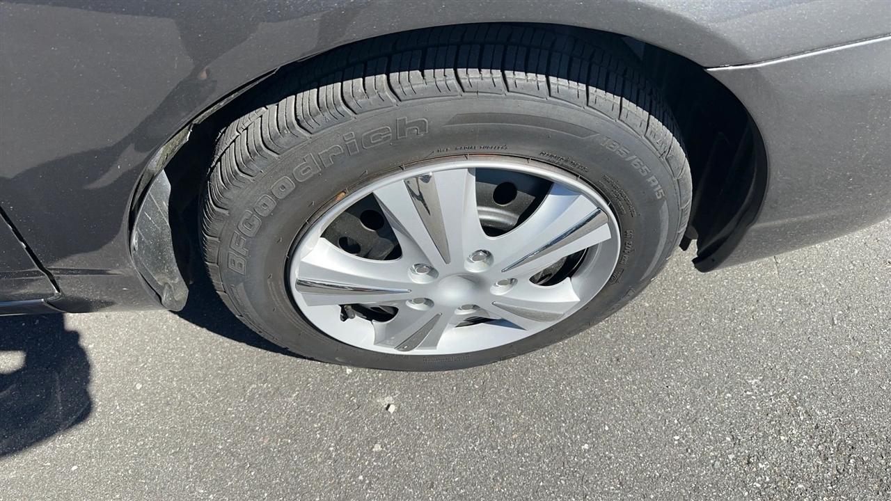 Toyota Corolla 4dr Sdn Auto CE (Natl) 2007