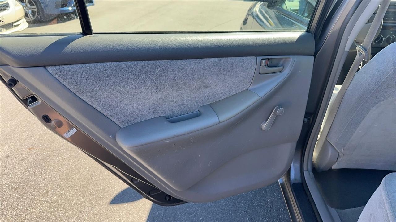 Toyota Corolla 4dr Sdn Auto CE (Natl) 2007