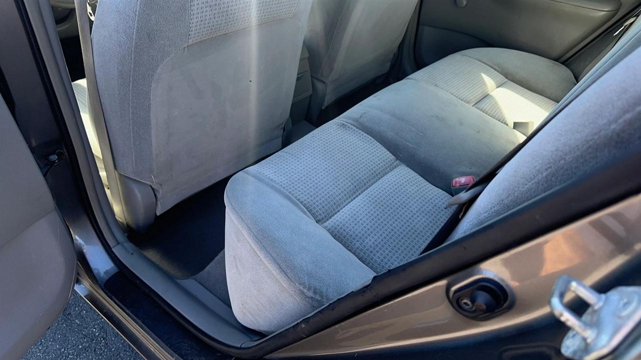 Toyota Corolla 4dr Sdn Auto CE (Natl) 2007