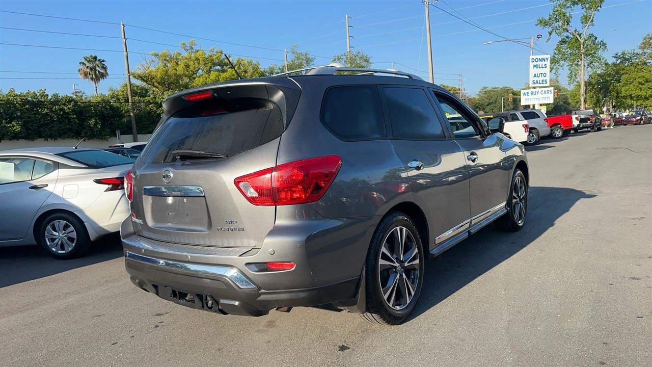 Nissan Pathfinder 4x4 Platinum 2017