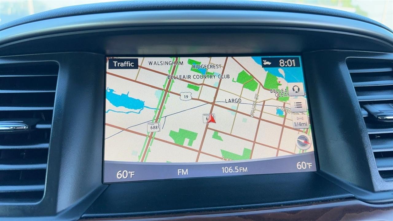 Nissan Pathfinder 4x4 Platinum 2017