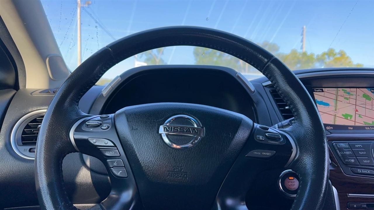 Nissan Pathfinder 4x4 Platinum 2017