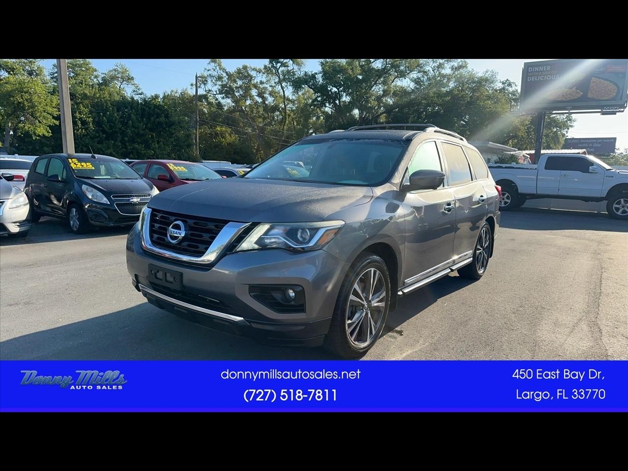 2017 Nissan Pathfinder 4x4 Platinum