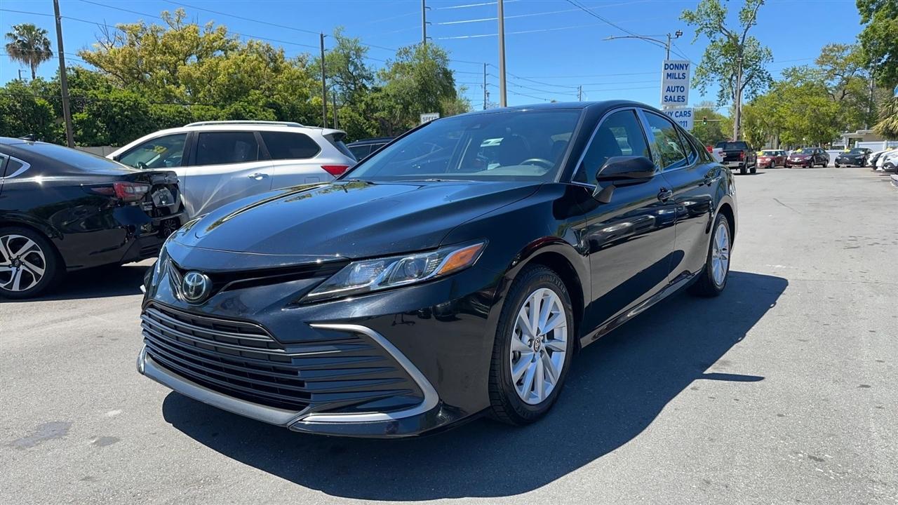 Toyota Camry LE Auto (Natl) 2024