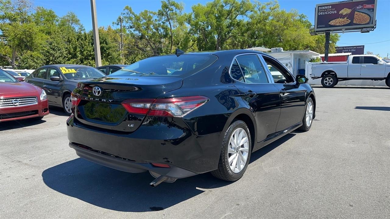 Toyota Camry LE Auto (Natl) 2024