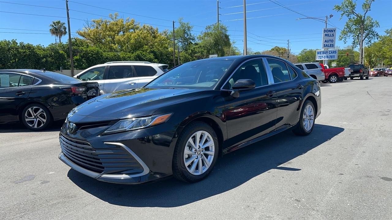 Toyota Camry LE Auto (Natl) 2024