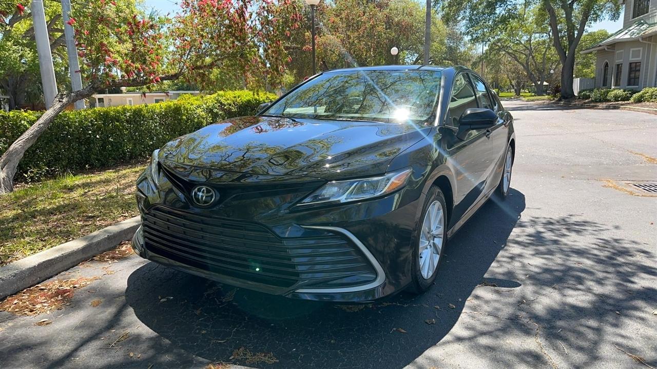 Toyota Camry LE Auto (Natl) 2024
