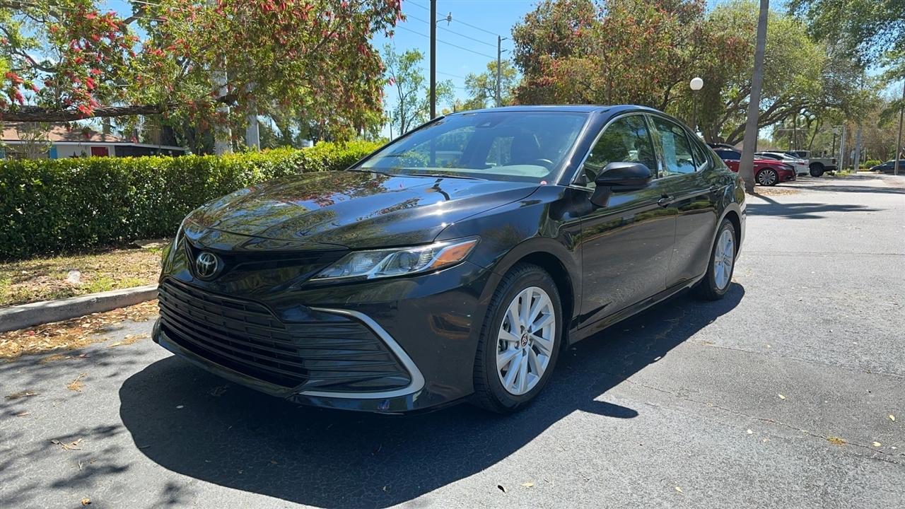 Toyota Camry LE Auto (Natl) 2024