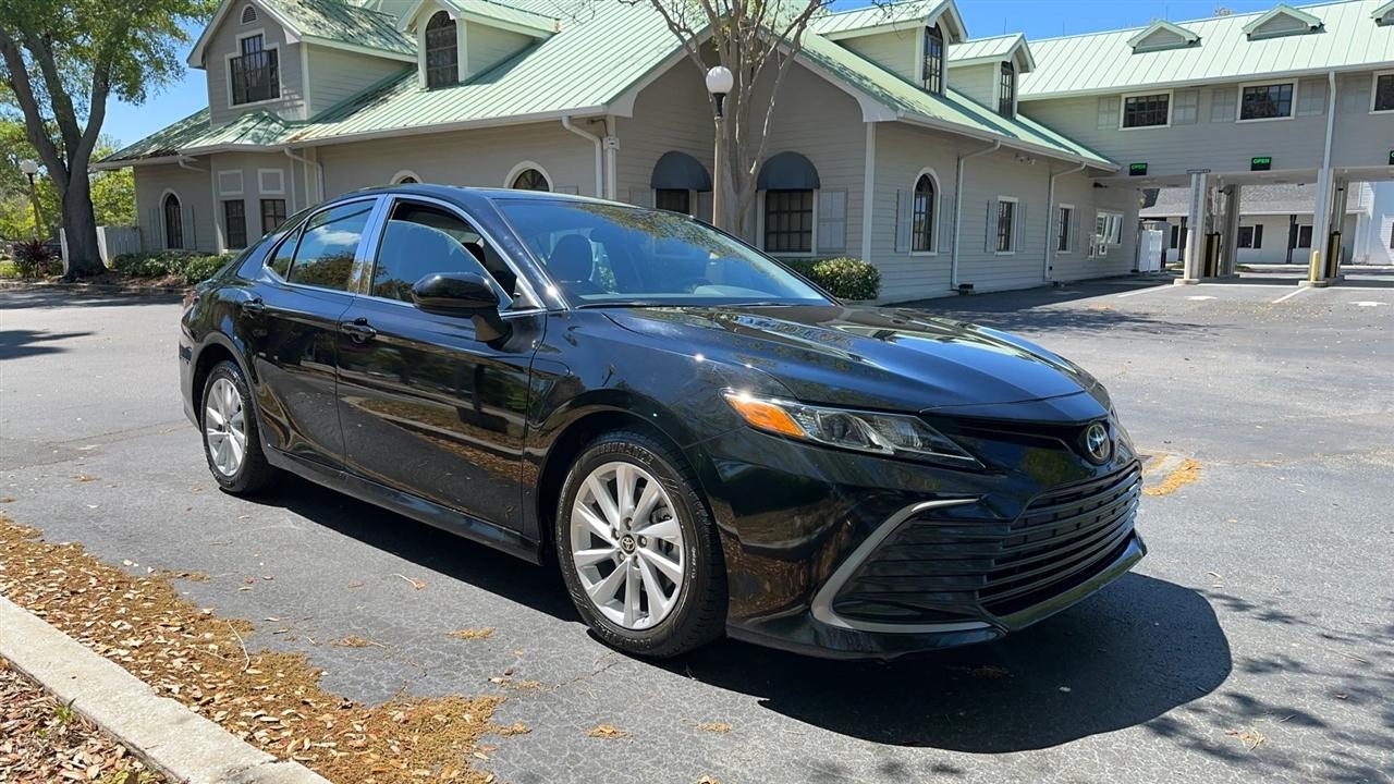 Toyota Camry LE Auto (Natl) 2024