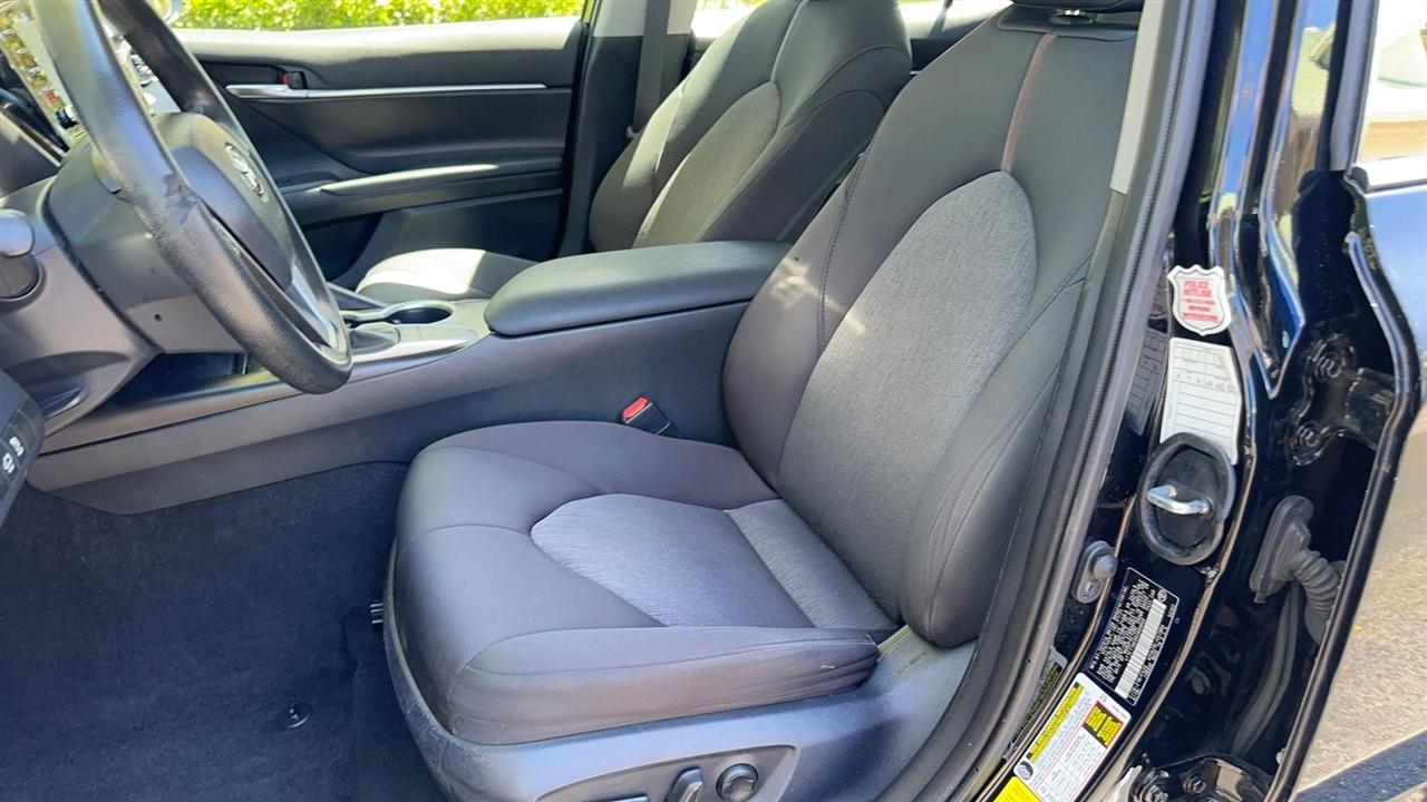 Toyota Camry LE Auto (Natl) 2024