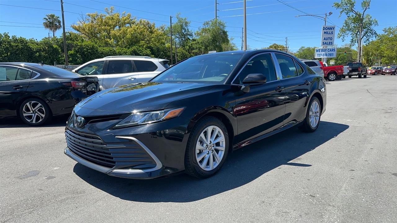 Toyota Camry LE Auto (Natl) 2024