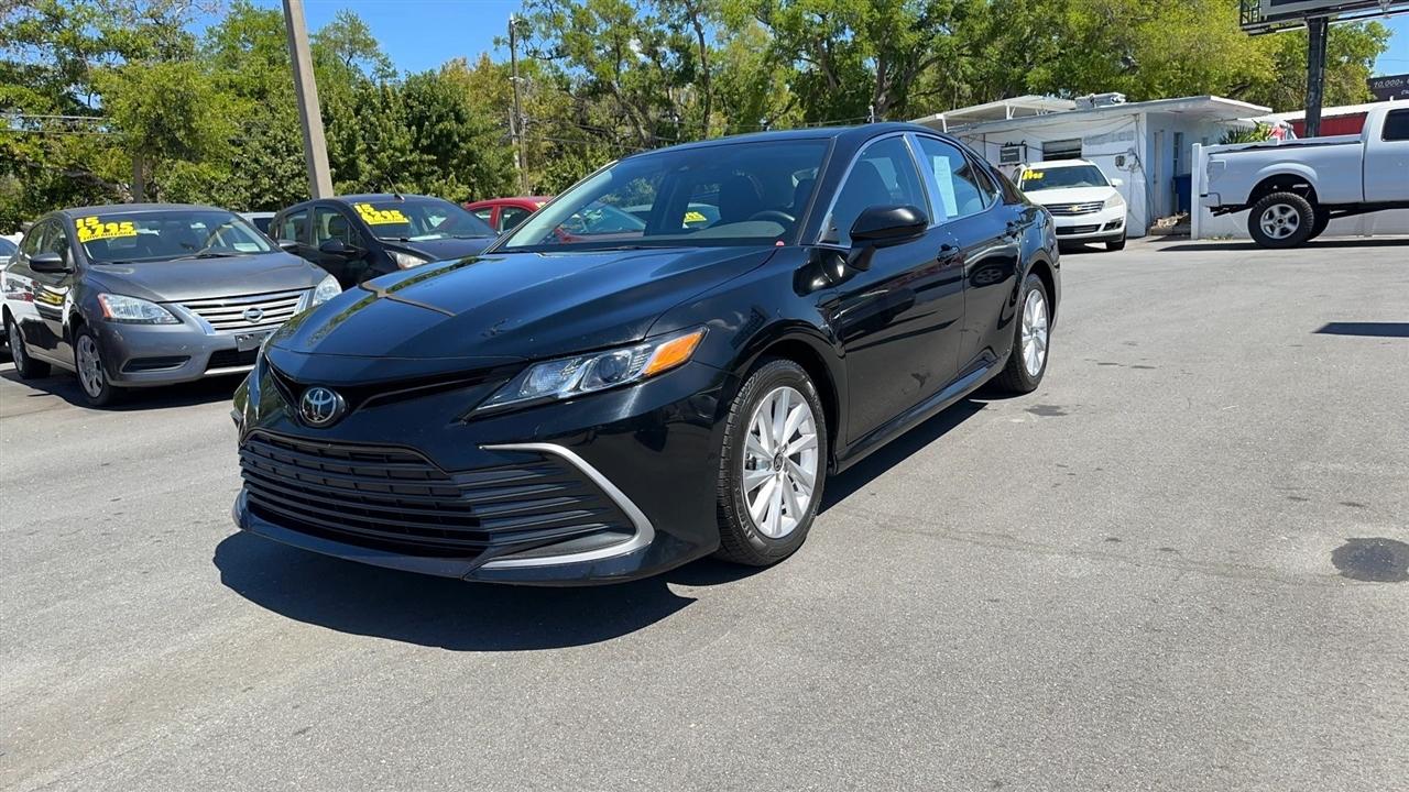Toyota Camry LE Auto (Natl) 2024