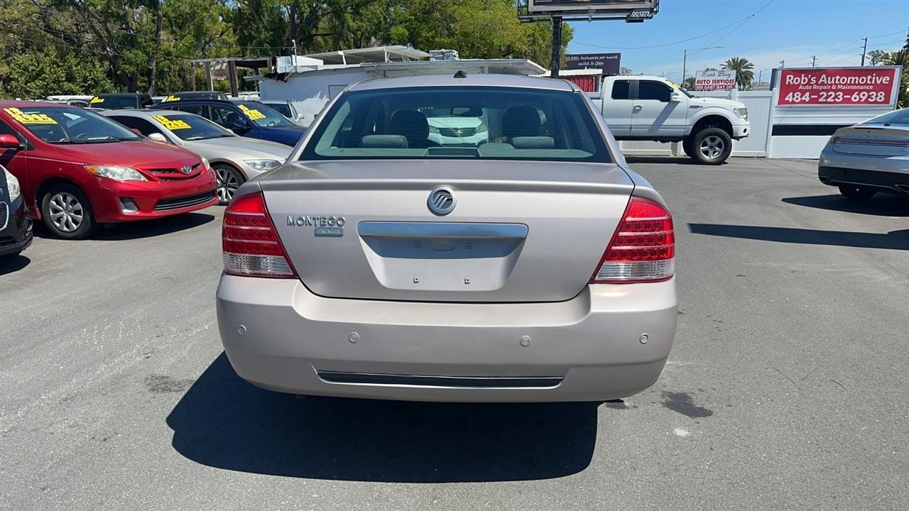 Mercury Montego 4dr Sdn Premier 2WD 2007