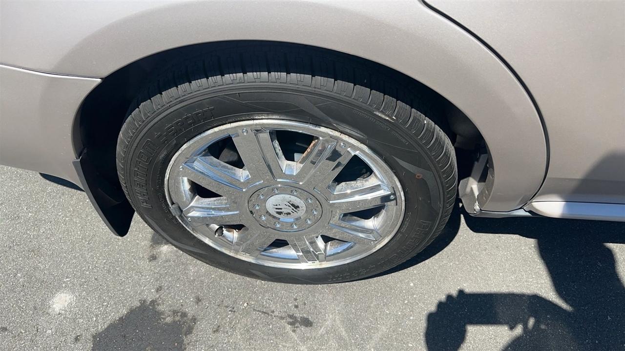 Mercury Montego 4dr Sdn Premier 2WD 2007