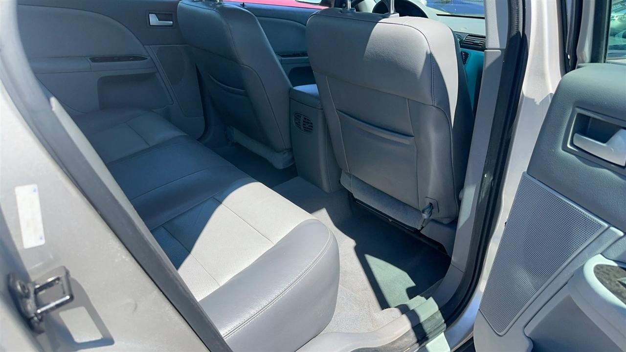 Mercury Montego 4dr Sdn Premier 2WD 2007