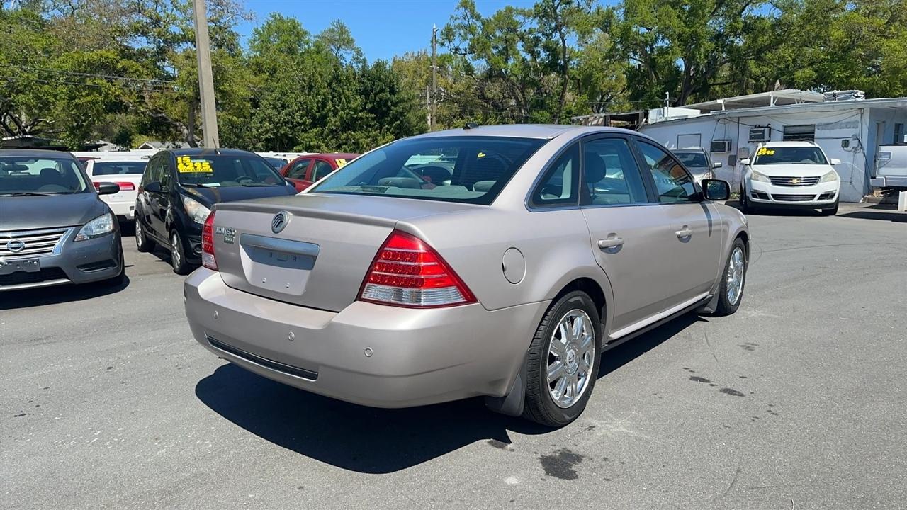 Mercury Montego 4dr Sdn Premier 2WD 2007
