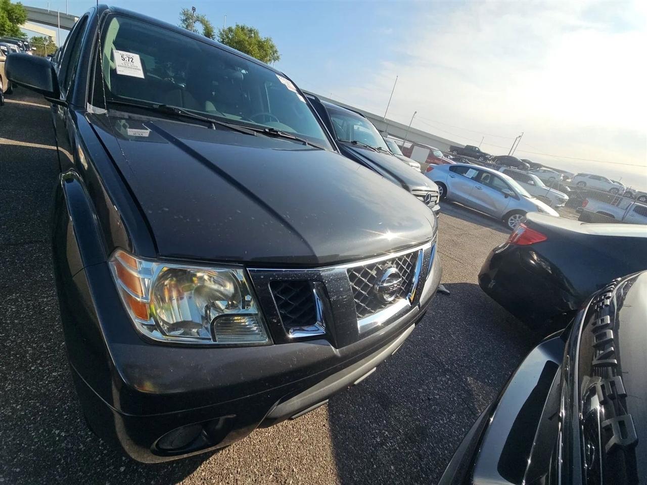 Nissan Frontier 4WD Crew Cab SWB Auto SV 2012