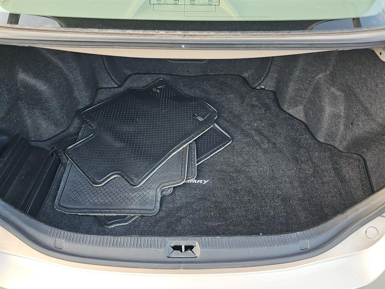 Toyota Camry 4dr Sdn I4 Auto XLE (Natl) 2007