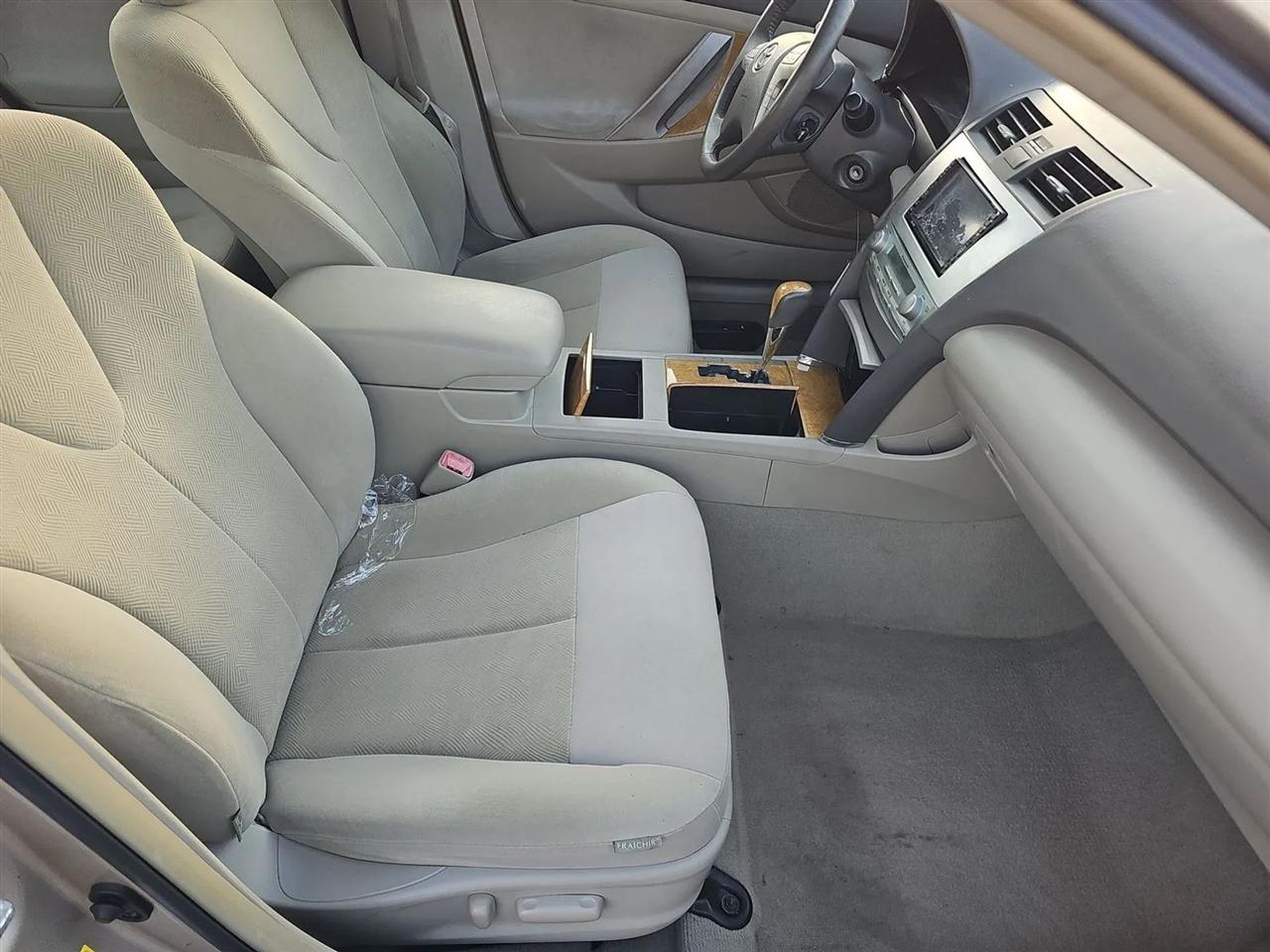 Toyota Camry 4dr Sdn I4 Auto XLE (Natl) 2007