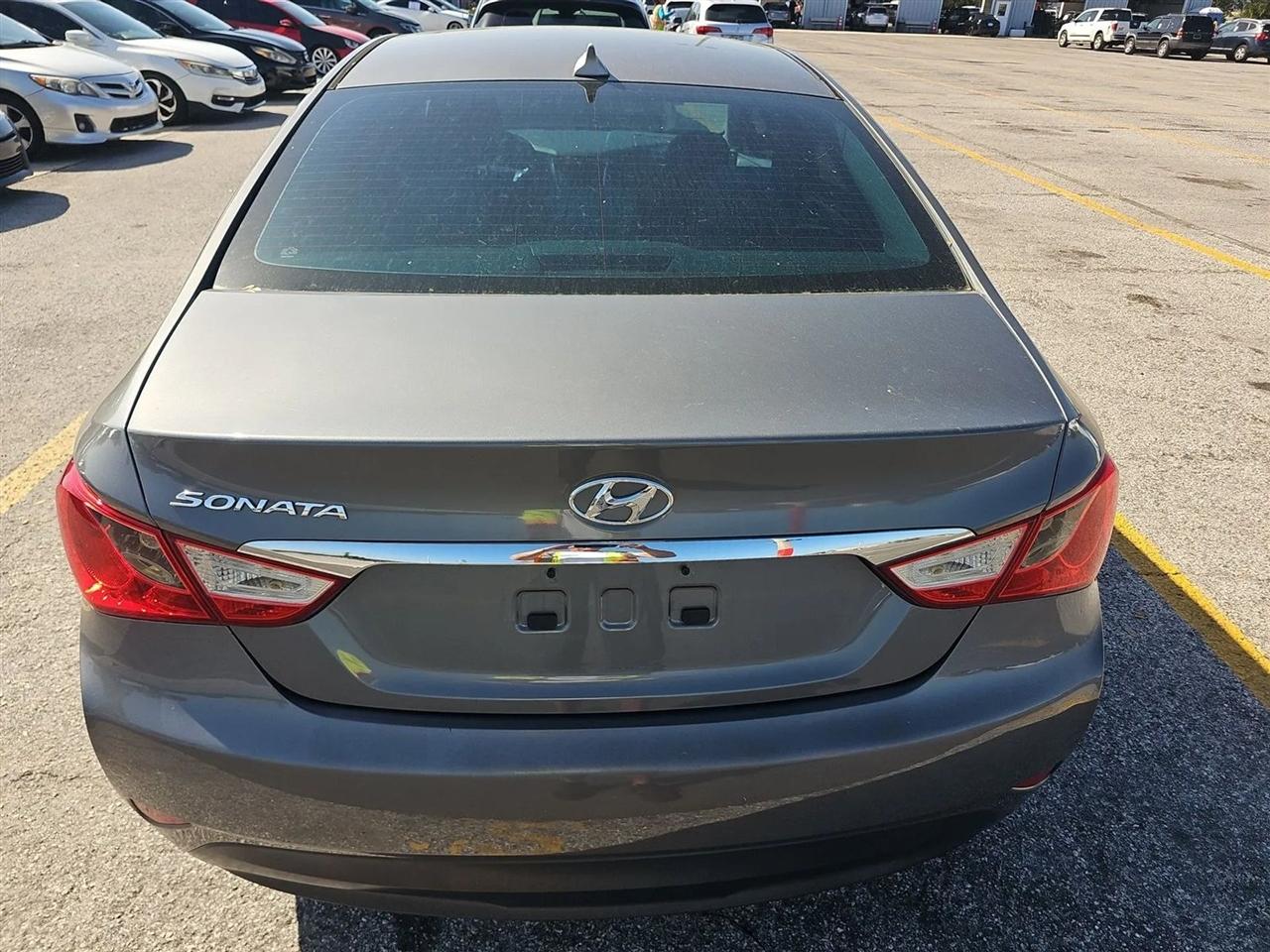 Hyundai Sonata 4dr Sdn 2.4L Auto GLS 2014