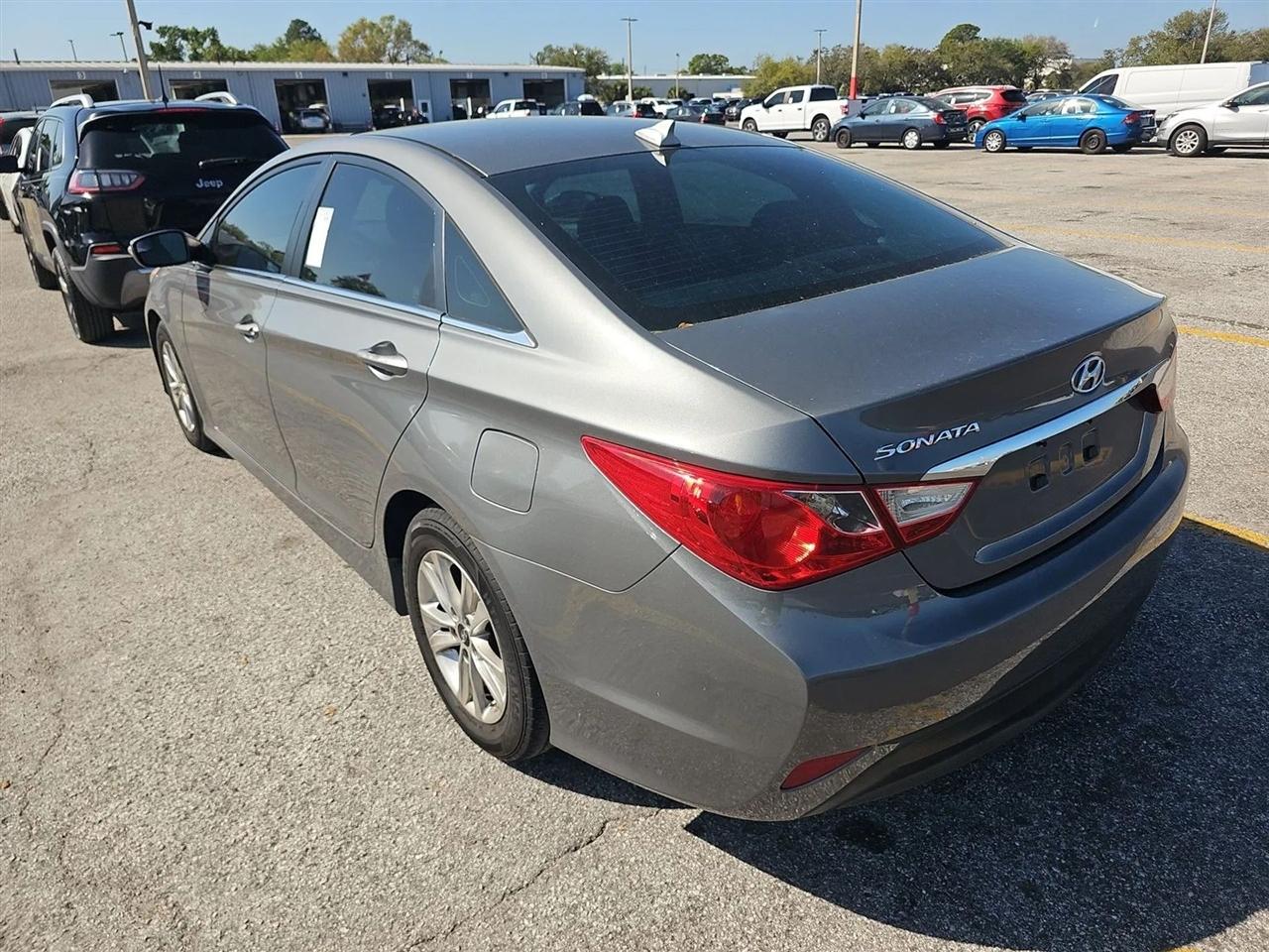 Hyundai Sonata 4dr Sdn 2.4L Auto GLS 2014