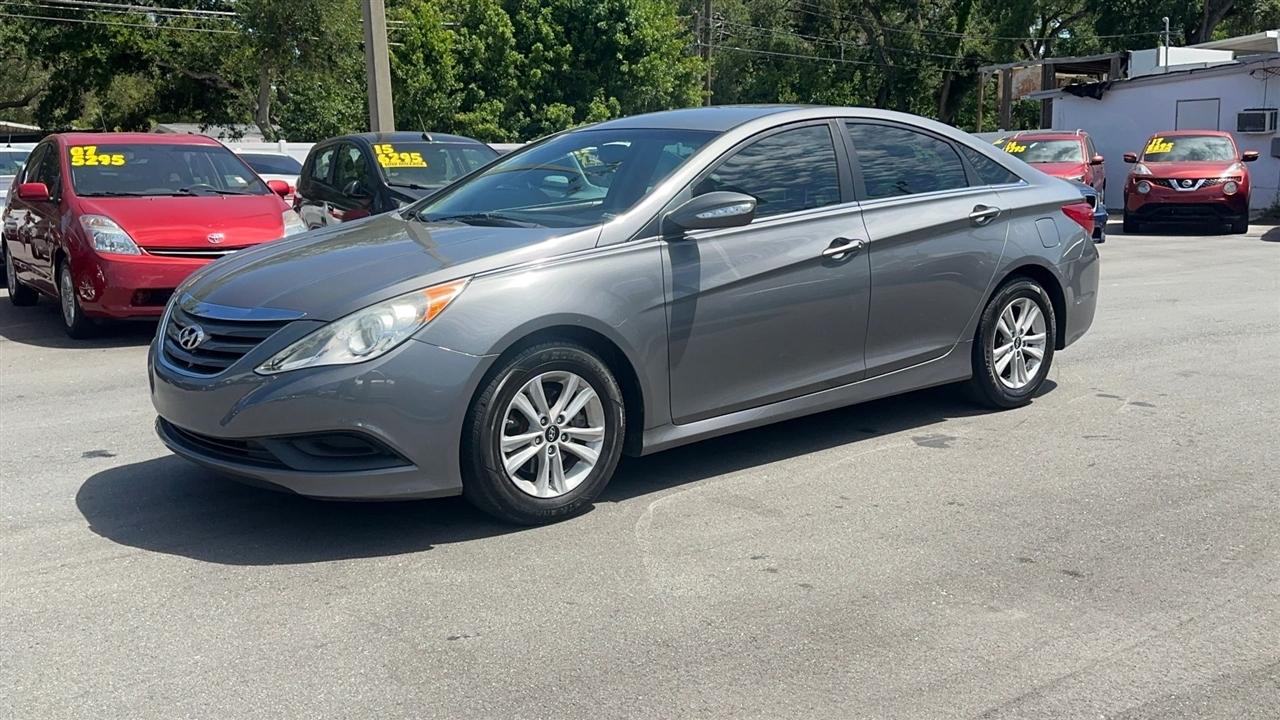 Hyundai Sonata 4dr Sdn 2.4L Auto GLS 2014