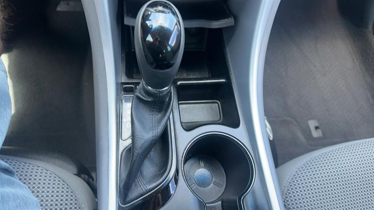 Hyundai Sonata 4dr Sdn 2.4L Auto GLS 2014