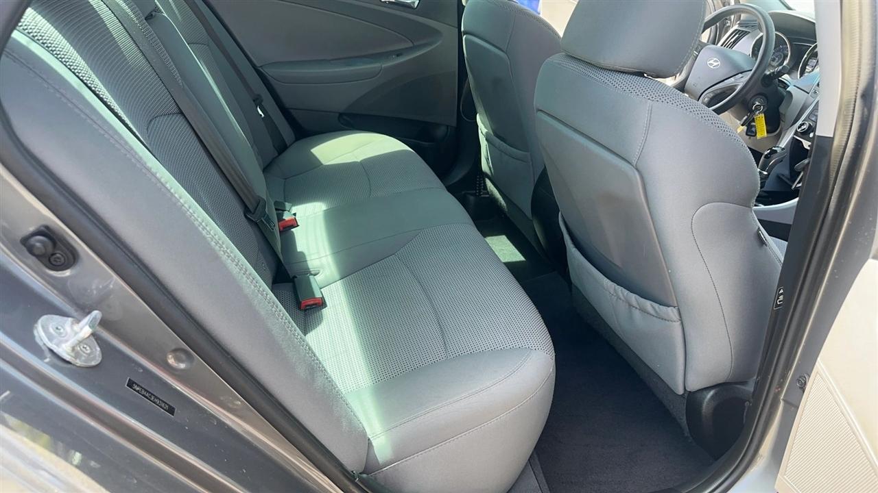 Hyundai Sonata 4dr Sdn 2.4L Auto GLS 2014
