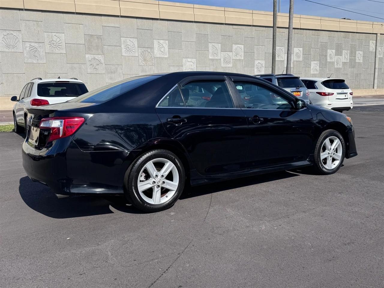 Toyota Camry 4dr Sdn I4 Auto SE Sport Limited Edition (Natl) 2012