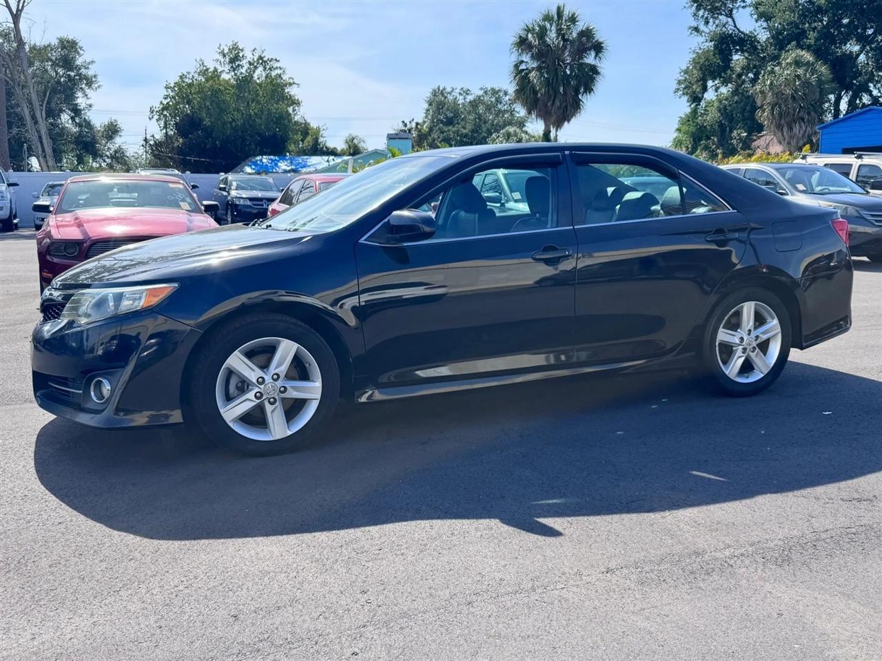 Toyota Camry 4dr Sdn I4 Auto SE Sport Limited Edition (Natl) 2012