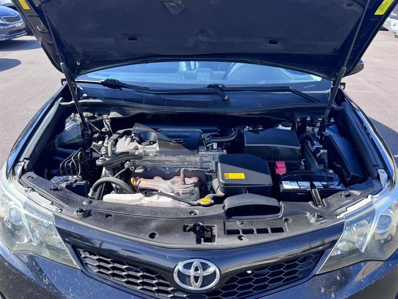 Toyota Camry 4dr Sdn I4 Auto SE Sport Limited Edition (Natl) 2012