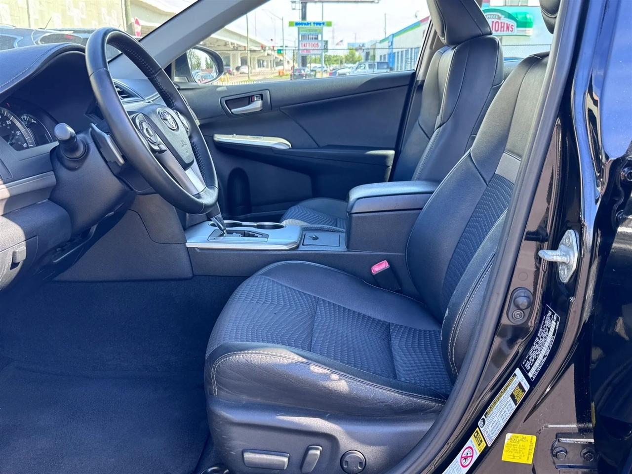 Toyota Camry 4dr Sdn I4 Auto SE Sport Limited Edition (Natl) 2012