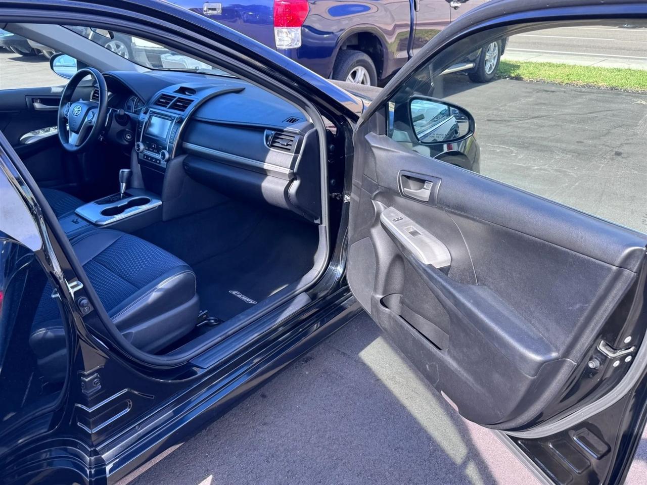 Toyota Camry 4dr Sdn I4 Auto SE Sport Limited Edition (Natl) 2012